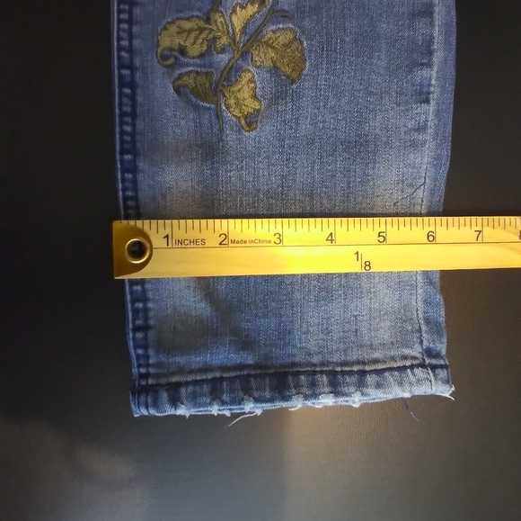 Vintage America Embroidered Blue Jeans with Red Floral Design Bestie Jean Denim - Picture 3 of 10